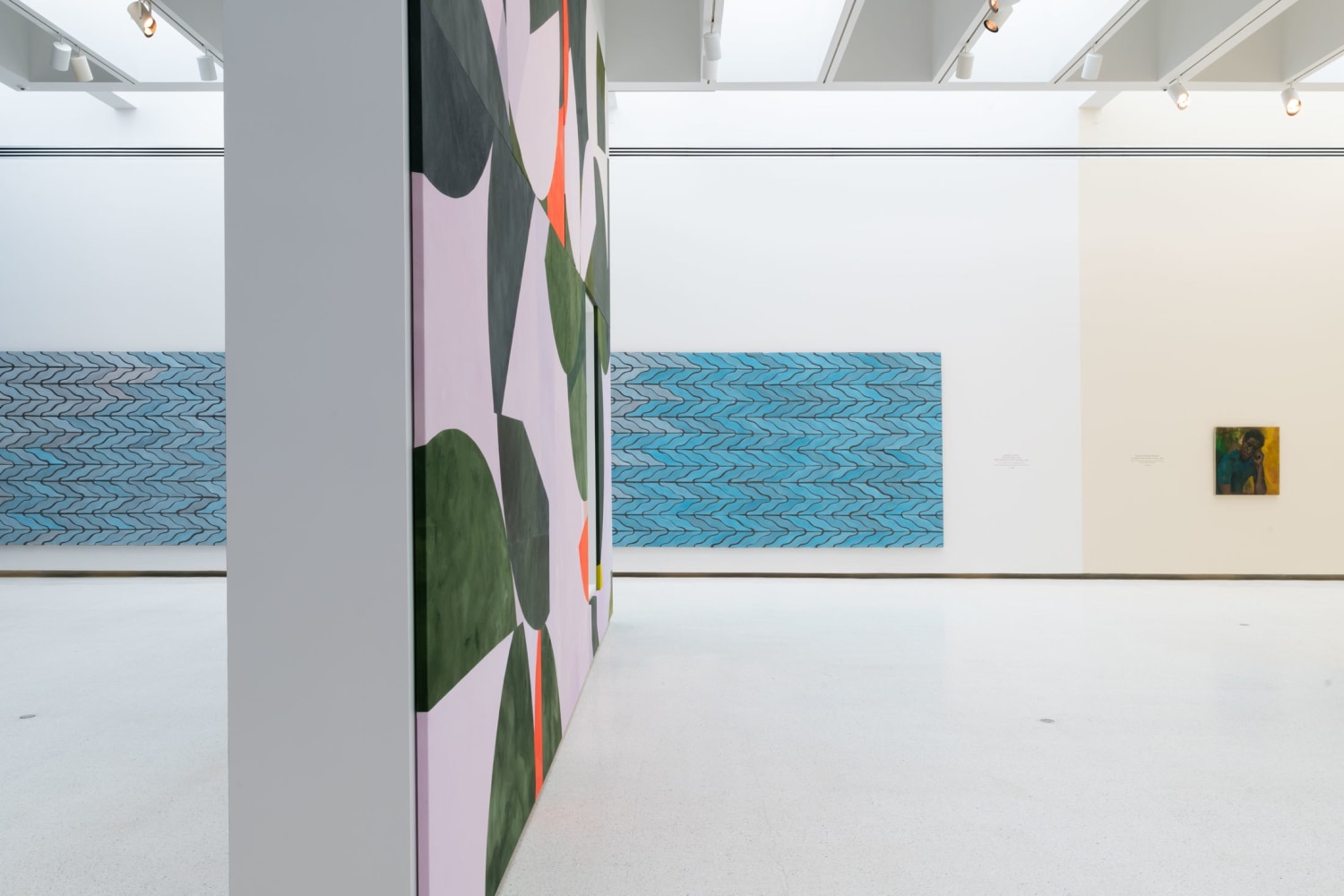 Sarah Crowner
Wall (Wavy Arrow Terracotta), 2018
Glazed terracotta tiles, plywood, aluminum, mortar, grout
Dimensions variable