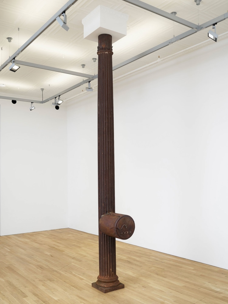 Oscar Tuazon
Tree of Smoke, 2021
Mixed media
178 1/2 x 31 x 22 1/2 inches
(453.4 x 78.7 x 57.1 cm)