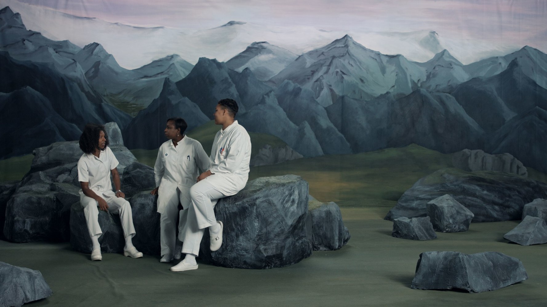 Ragnar Kjartansson
Figures in Landscape (Friday), 2018
Single-channel video
Duration: 24 hours