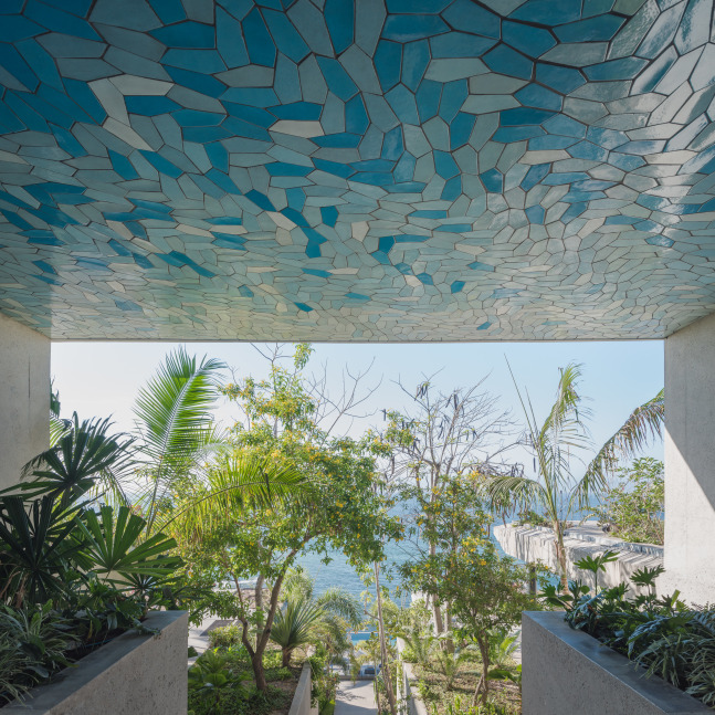 Sarah Crowner
Ceiling (Stretched Pentagons), 2022
Glazed terracotta tiles, plywood, aluminum, mortar, grout
Dimensions variable
Valhalla at Punta Mita, Mexico
Architecture by Tatiana Bilbao Studio
Photography by Luis Gallardo / LGM Studio Mexico City