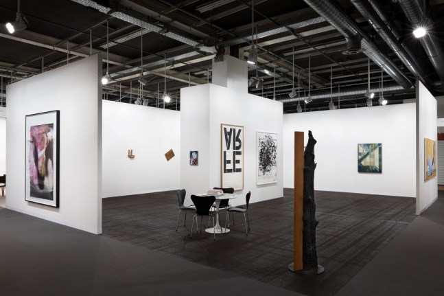 Luhring Augustine
Art Basel, Booth A2
Installation view
2021
Photo: Dawn Blackman